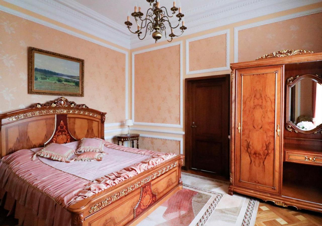 Апартаменты VIP Apartments Dipservice Hall Минск Экстерьер фото