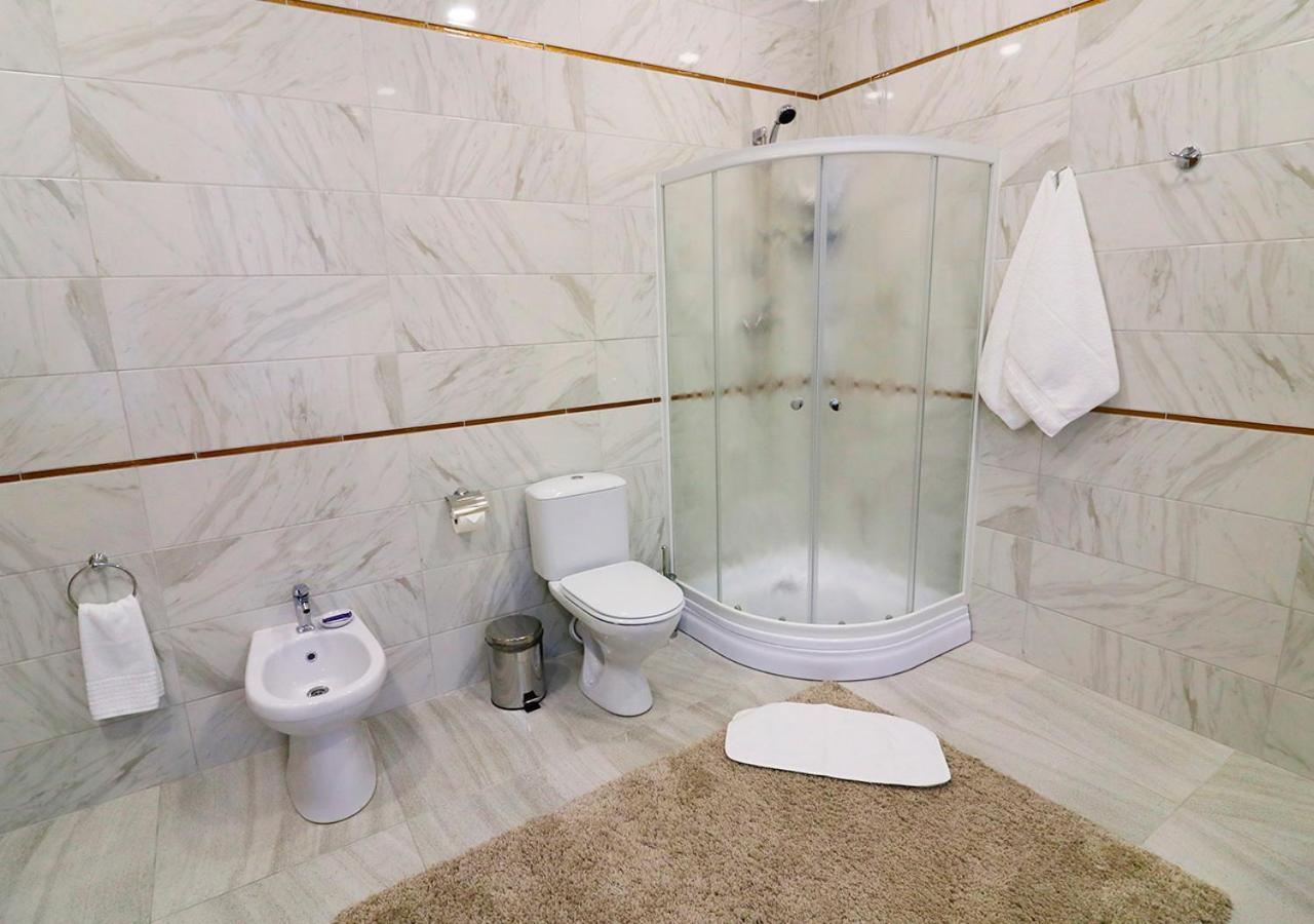 Апартаменты VIP Apartments Dipservice Hall Минск Экстерьер фото