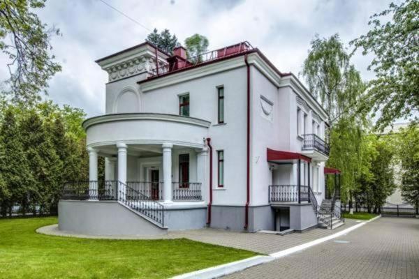 Апартаменты VIP Apartments Dipservice Hall Минск Экстерьер фото